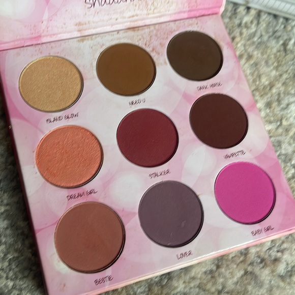 Makeup Set - Picture 3 of 8